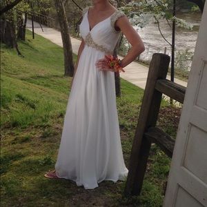 Tony Bowls Prom Dress